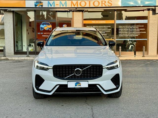 VOLVO XC60 B4 (d) AWD automatico Ultimate Dark