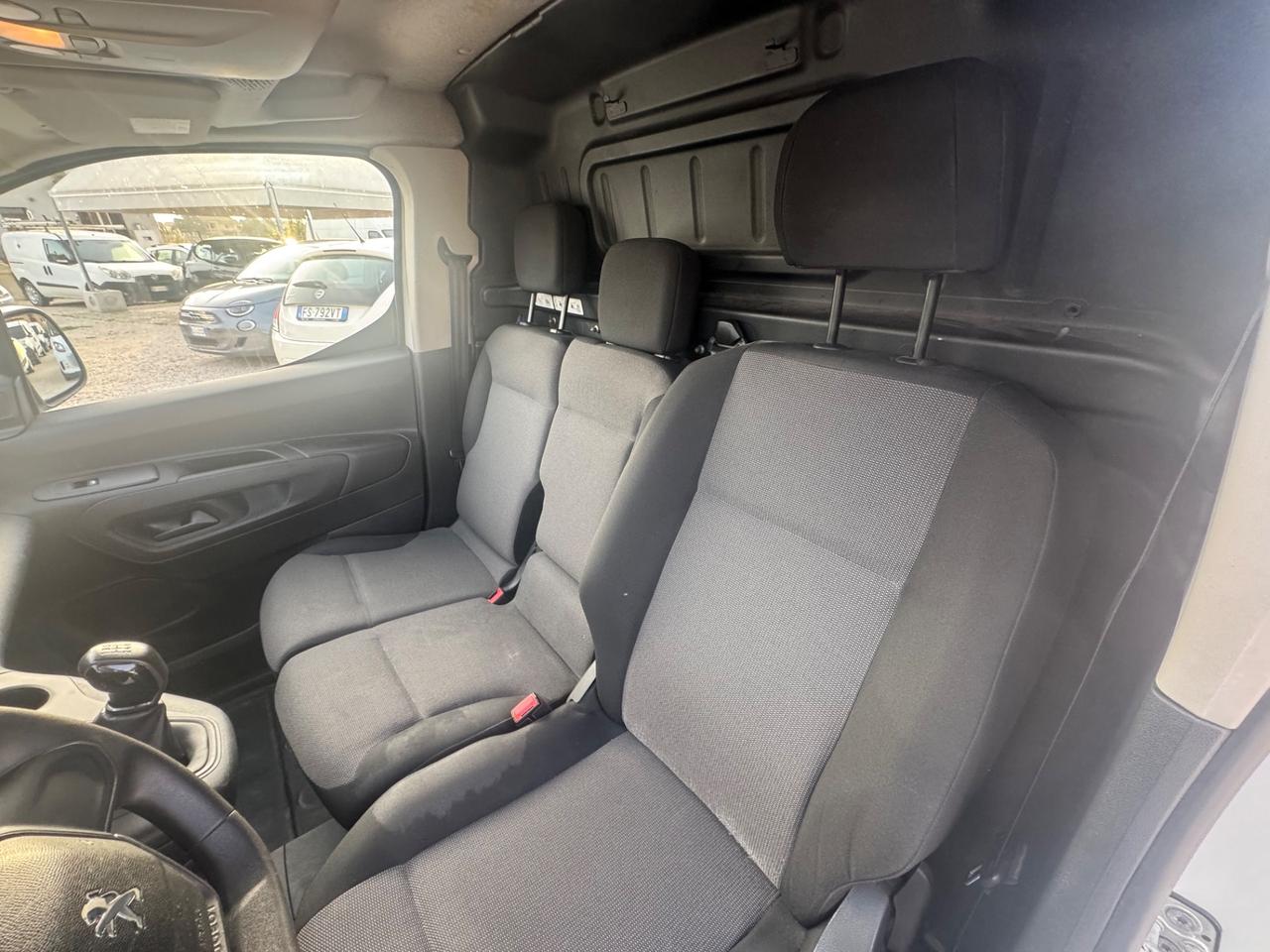 Peugeot partner 3 POSTI