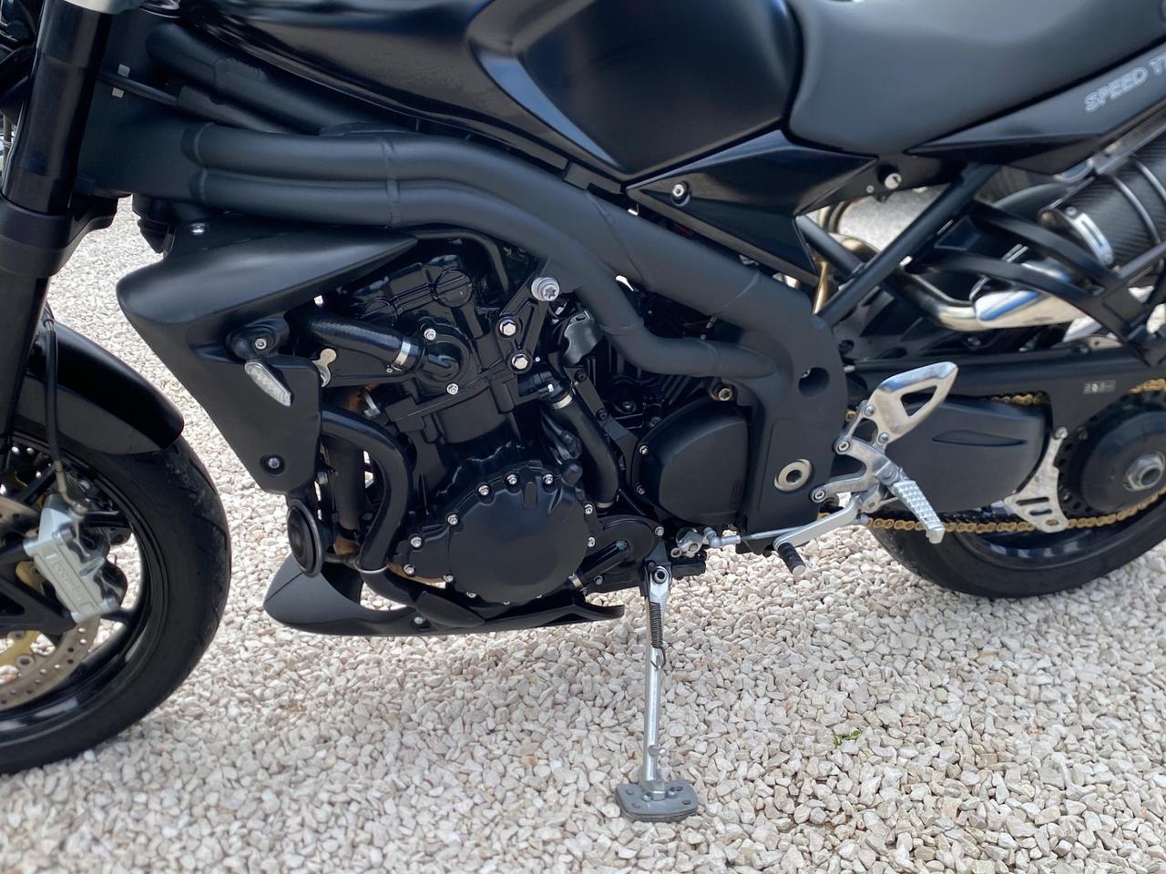 Triumph Speed Triple 1050 DA VETRINA