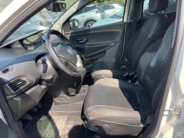 LANCIA Ypsilon 1.3 MJT 16V 95 Platinum TETTO APRIBILE perfetta