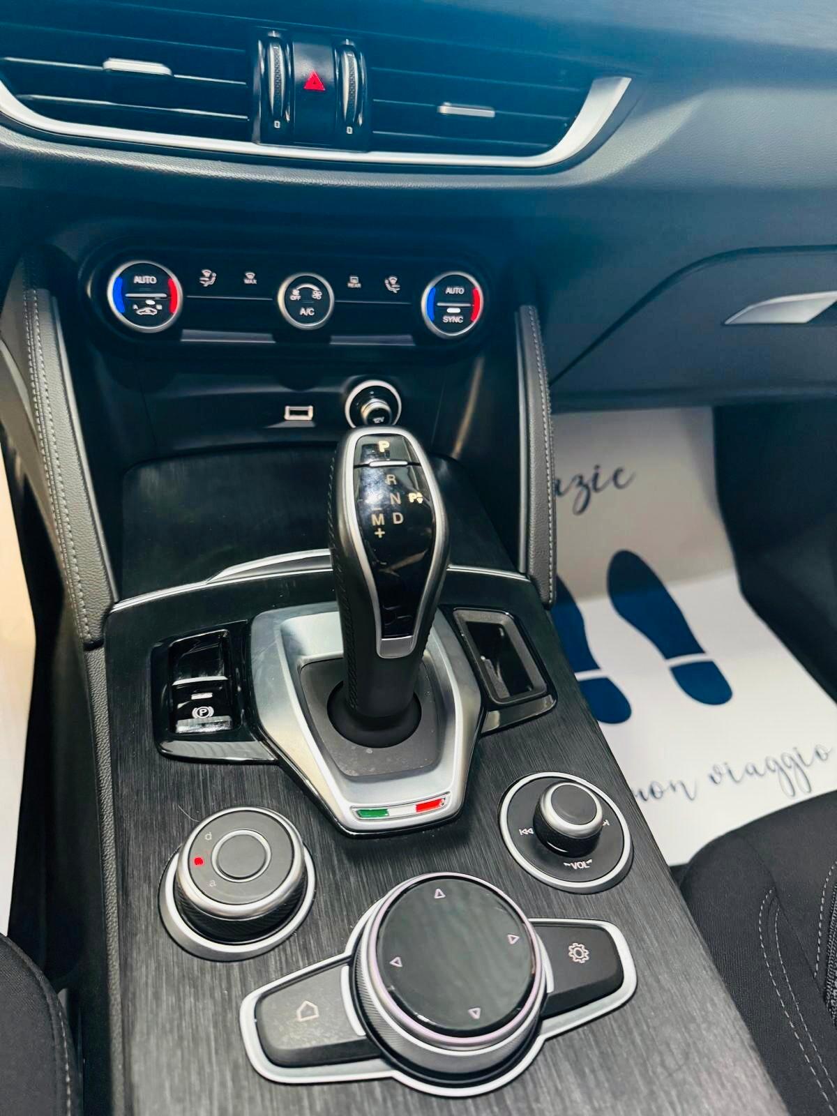 Alfa Romeo Stelvio 2.2 Turbodiesel 190 CV AT8 EXECUTIVE AZIENDALE