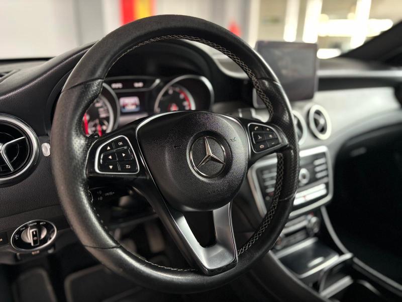Mercedes GLA 200 d Premium 4matic auto