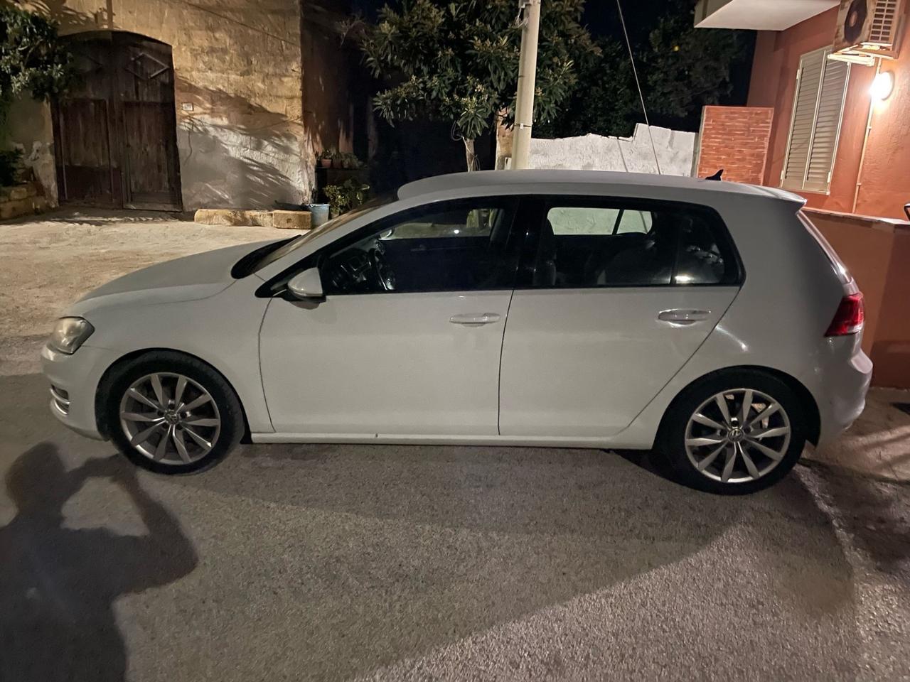 Volkswagen Golf Variant1.6 TDI DPF DSG Highline