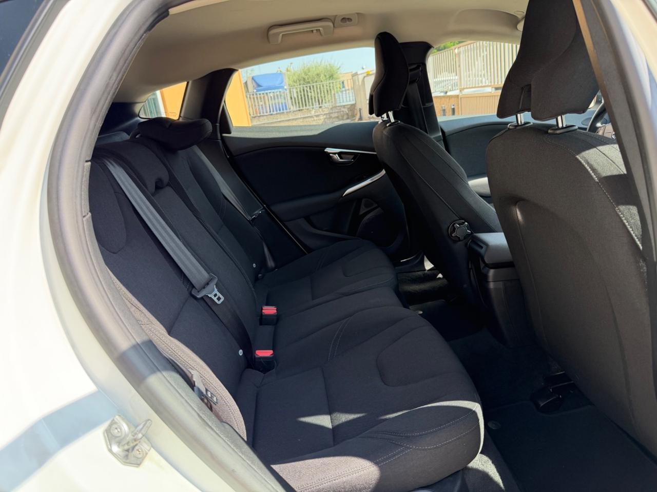 Volvo V40 D2 Kinetic