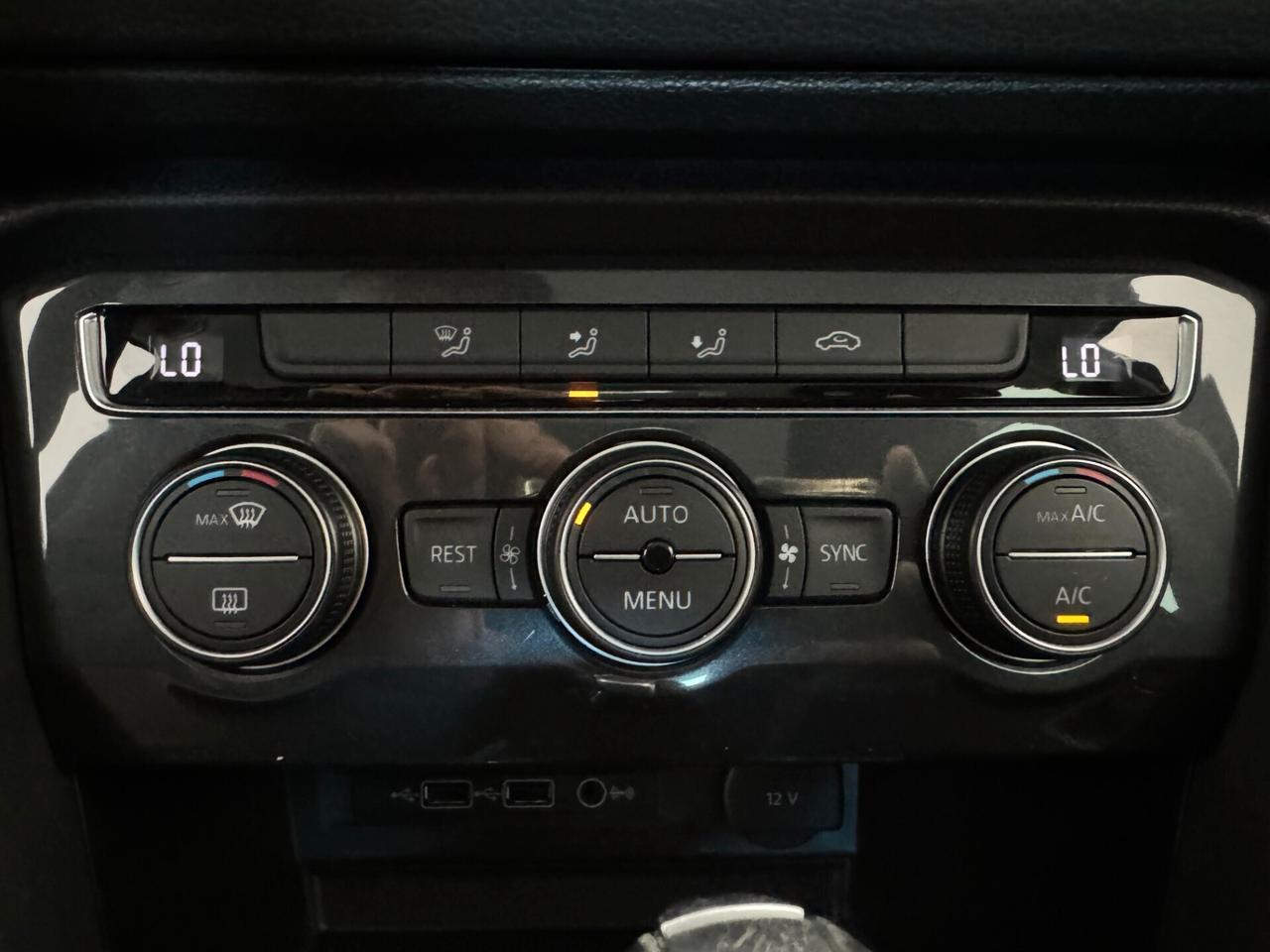 Volkswagen Tiguan 2.0 TDI SCR DSG Business BlueMotion Technology