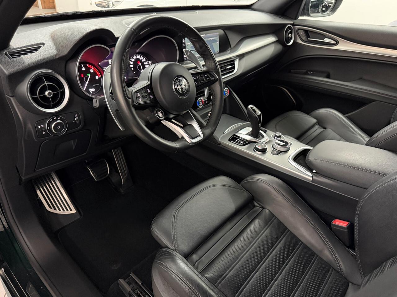 Alfa Romeo Stelvio 2.2 TD 210 CV VELOCE Q4 TAGLIANDI DISTRIBUZIONE ESEGUITA GOMME NUOVE UNICO PROPRIETARIO PERFETT