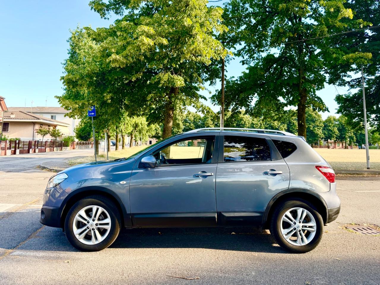 Nissan Qashqai .. cambio automatico