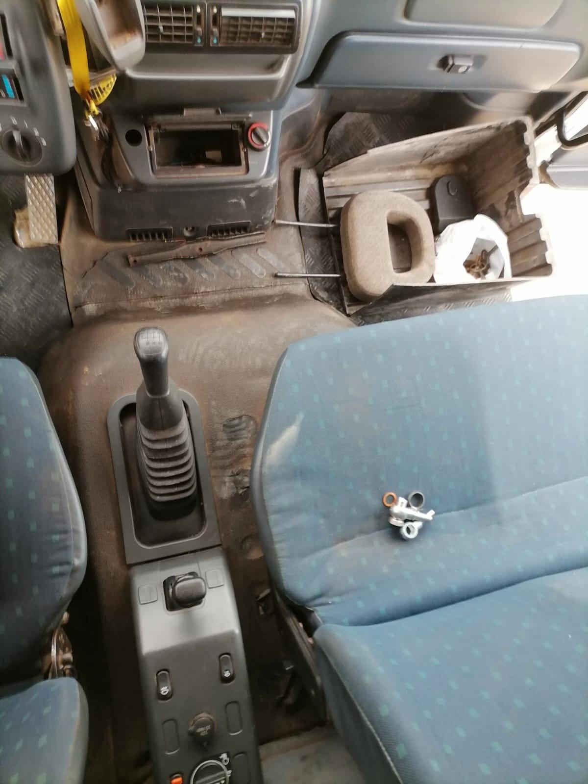 Daf trasporto animali vivi 75q
