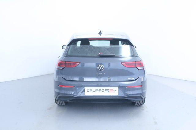 VOLKSWAGEN Golf 1.0 eTSI EVO DSG Life / Neopatentati