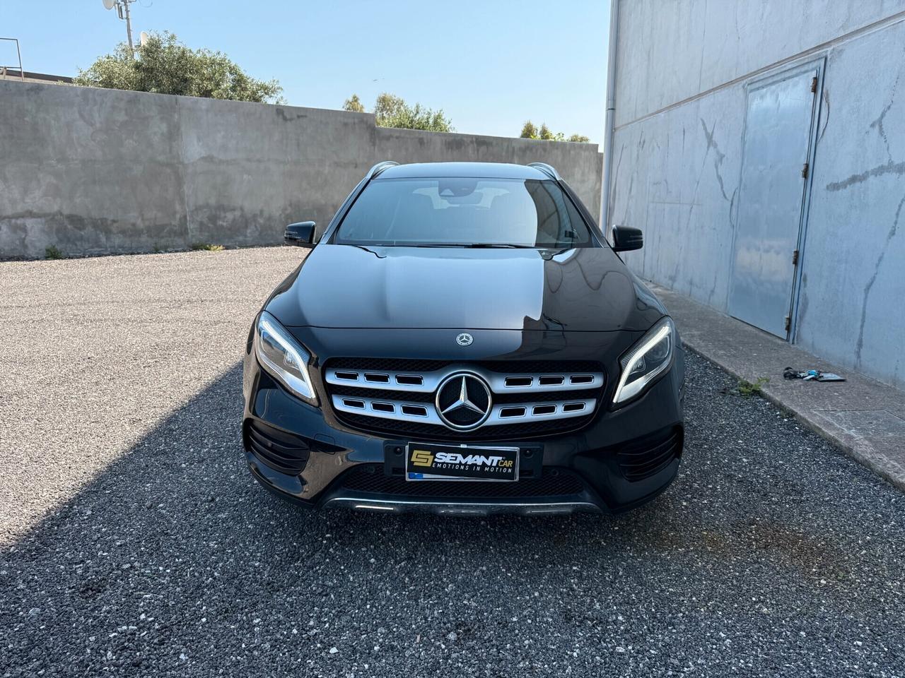 Mercedes GLA 200 d Automatic 4MATIC Premium — AMG Line
