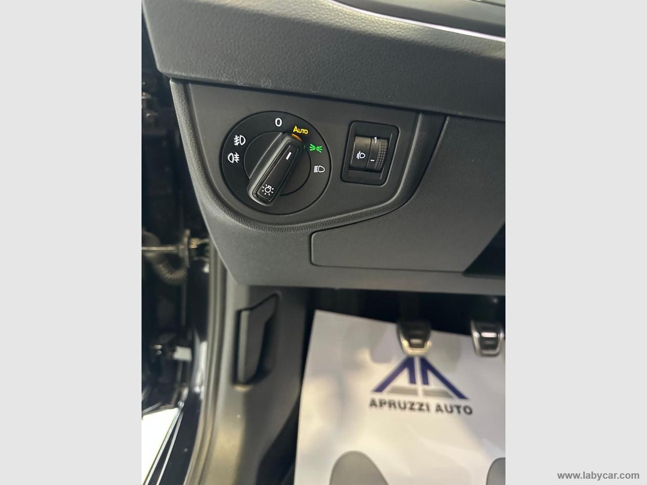 VOLKSWAGEN Taigo 1.0 TSI 115 CV R-Line