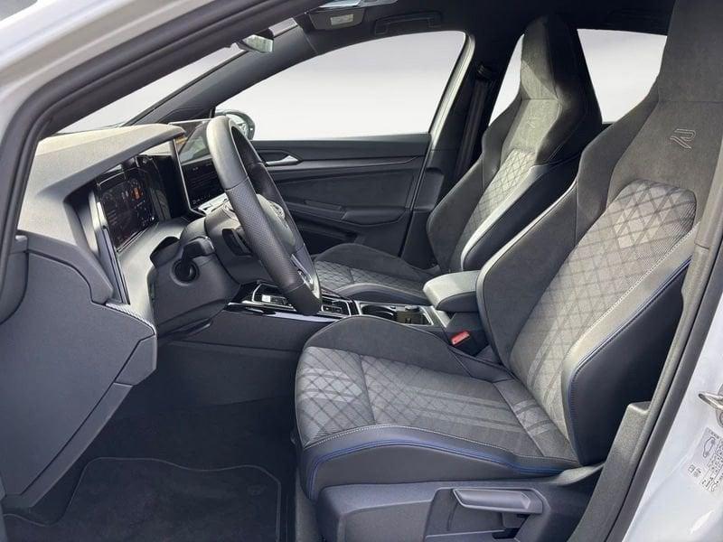 Volkswagen Golf 1.5 eTSI ACT 110kW R-Line DSG NAVI LED