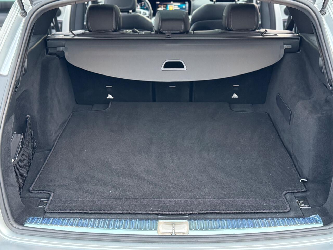 Mercedes-benz E 220 d 4Matic Sport AMG LINE !