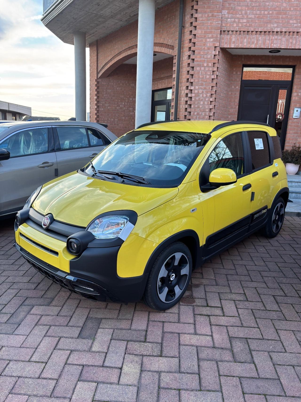 Fiat Panda KM0 1.0 Hybrid Pandina (nessun obbligo finanziamento)