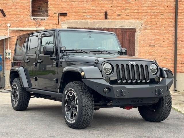 Jeep Wrangler Unlimited 2.8 CRD DPF Sahara Auto