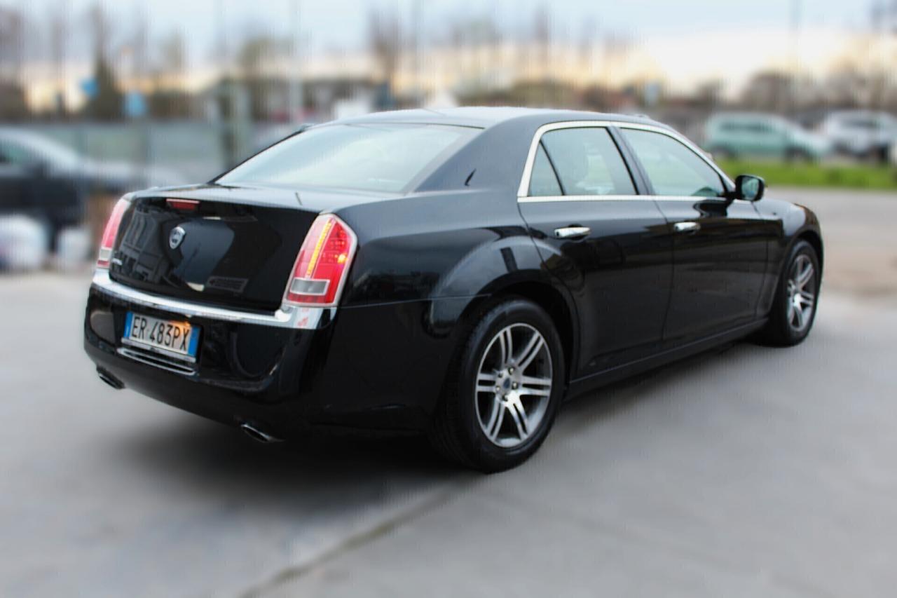 Lancia Thema 3.0 V6 Multijet II 239 CV Executive