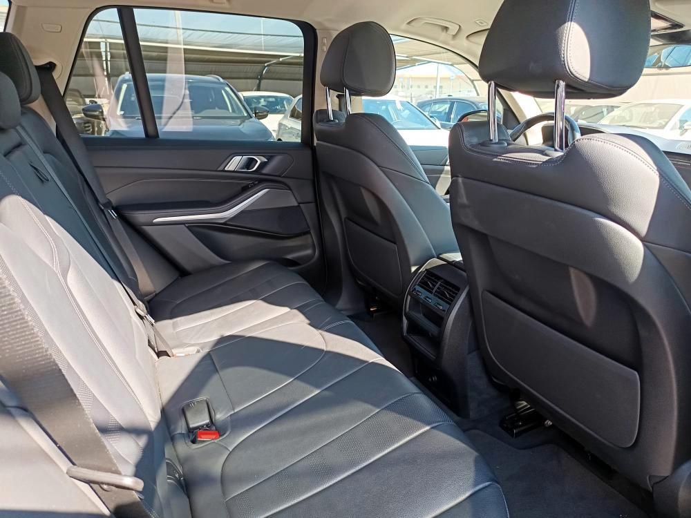 BMW X5 xdrive30d mhev 48V xLine auto