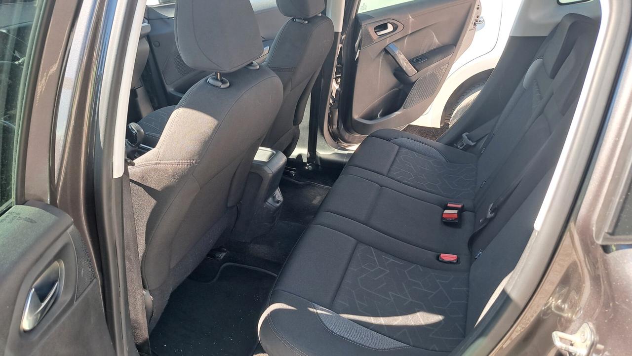 Peugeot 2008 PureTech 82 Allure