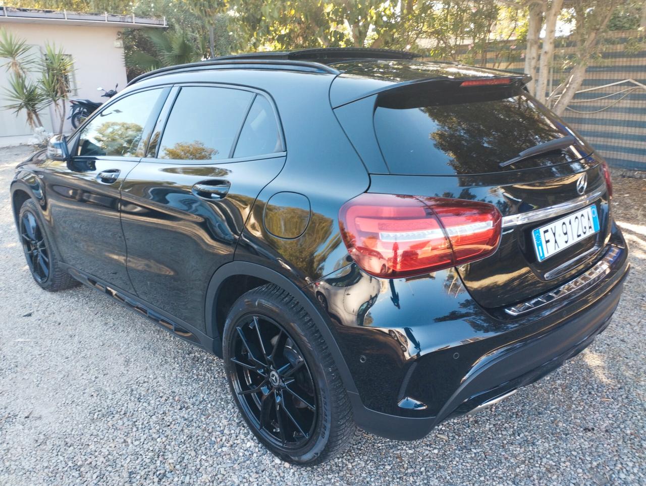 Mercedes-benz GLA 200 d Automatic Premium