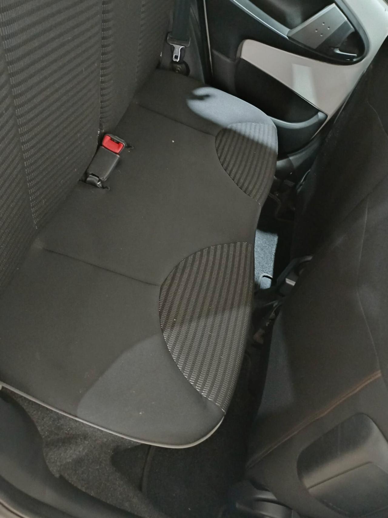 Peugeot 107 1.0 benzina 5p. - 2014