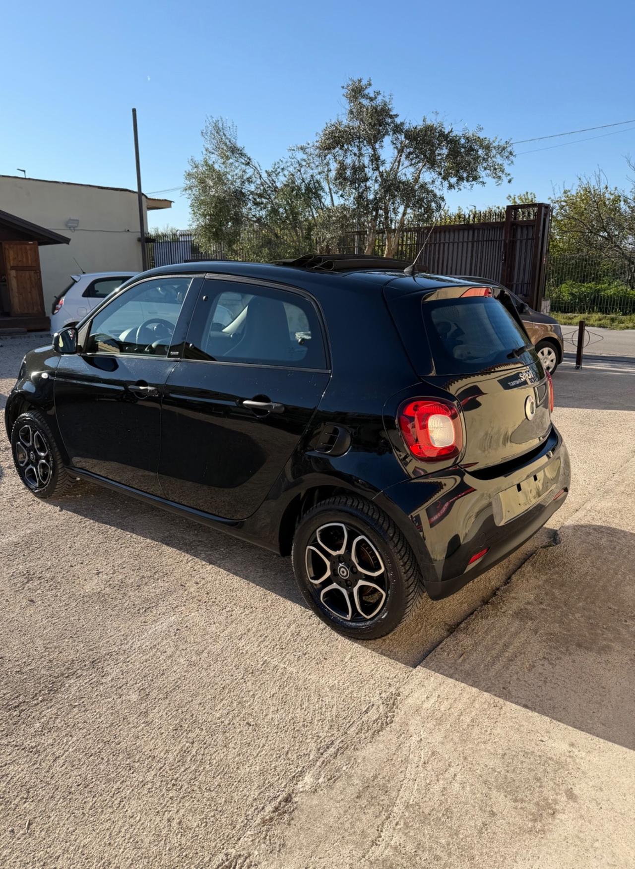 Smart ForFour 70 1.0 Passion