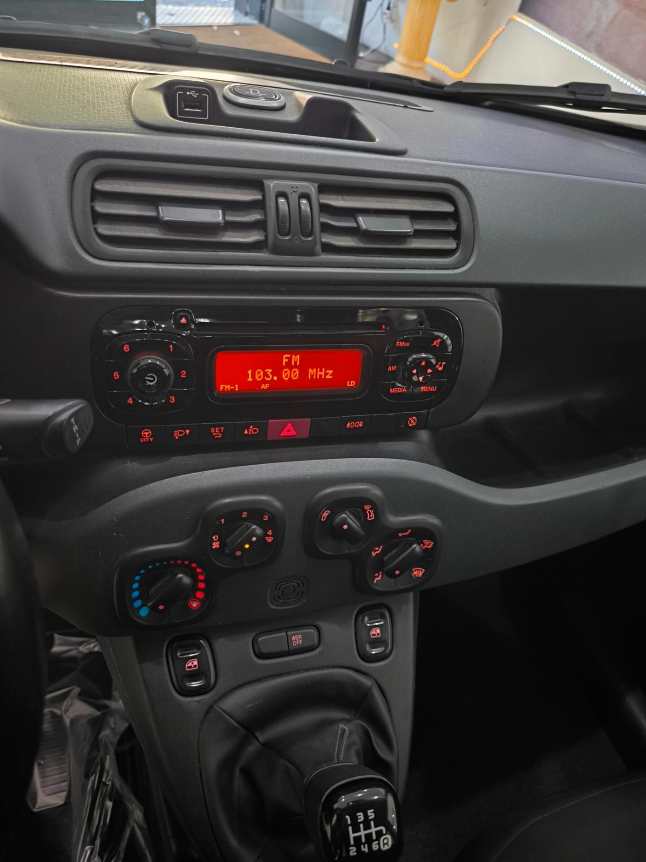 Fiat Panda VAN 1.0 FireFly S&S Hybrid Easy