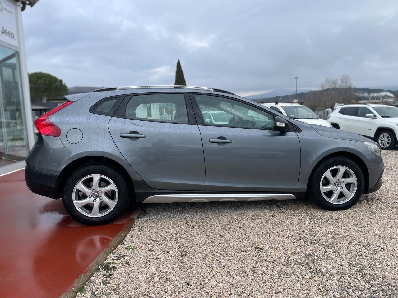 Volvo V40 Cross Country V40 Cross Country D2 1.6 Business