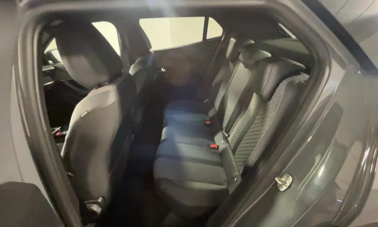 Peugeot 2008 PureTech 100 S&S Allure