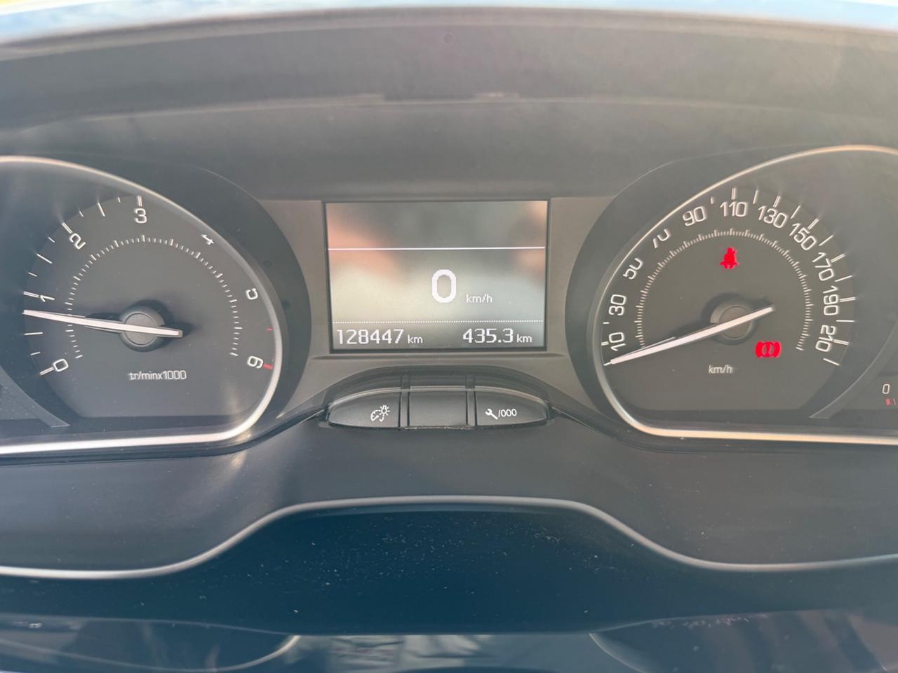 Peugeot 208 BlueHDi 75 5 porte Allure NEOPATENTATI