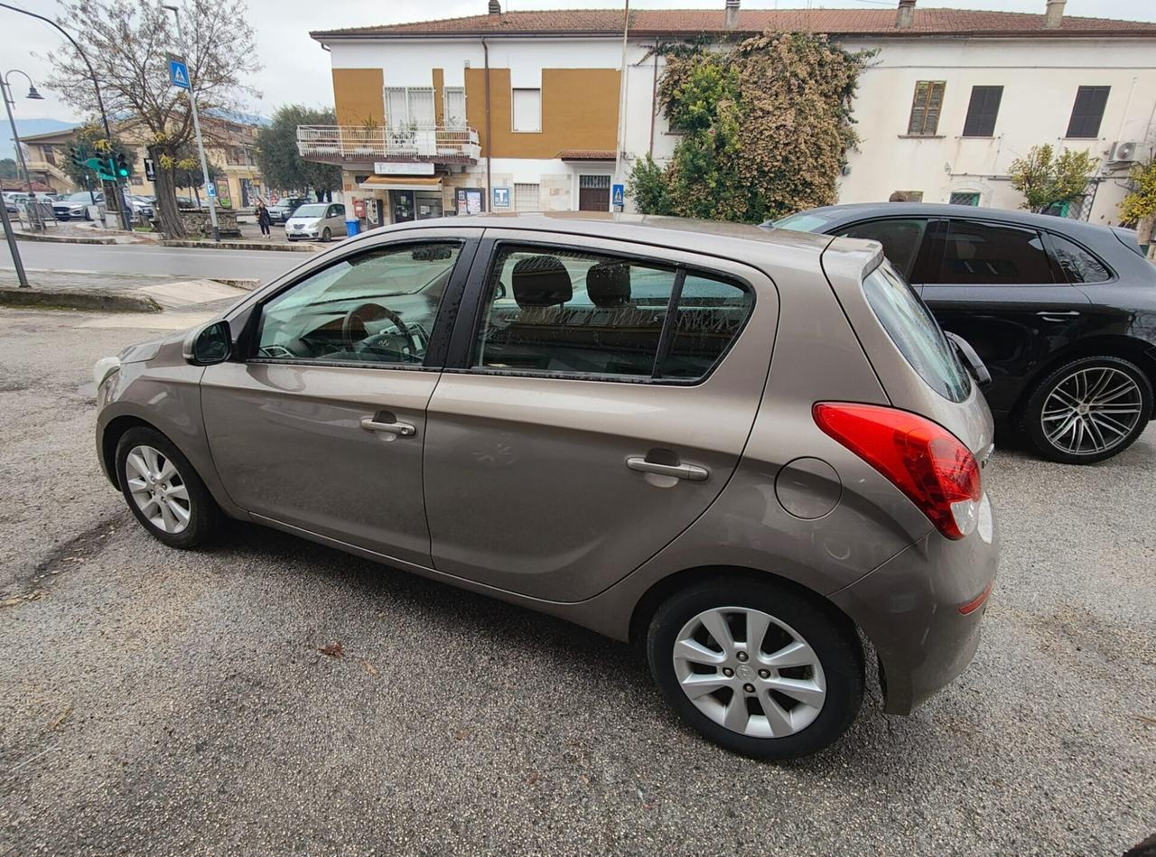 Hyundai i20 1.2 5p. BlueDrive GPL Sound Edition