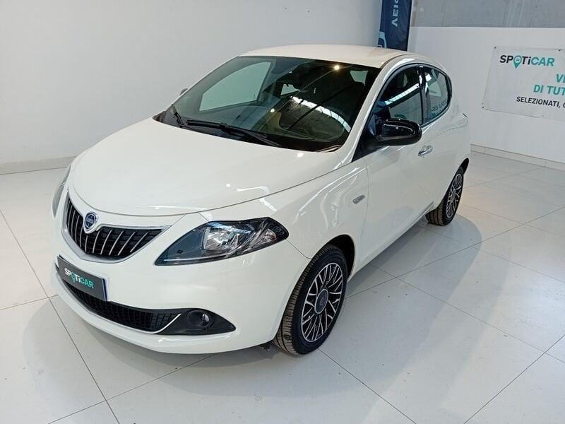 Lancia Ypsilon Ypsilon 1.0 FireFly 5 porte S&S Hybrid Platino