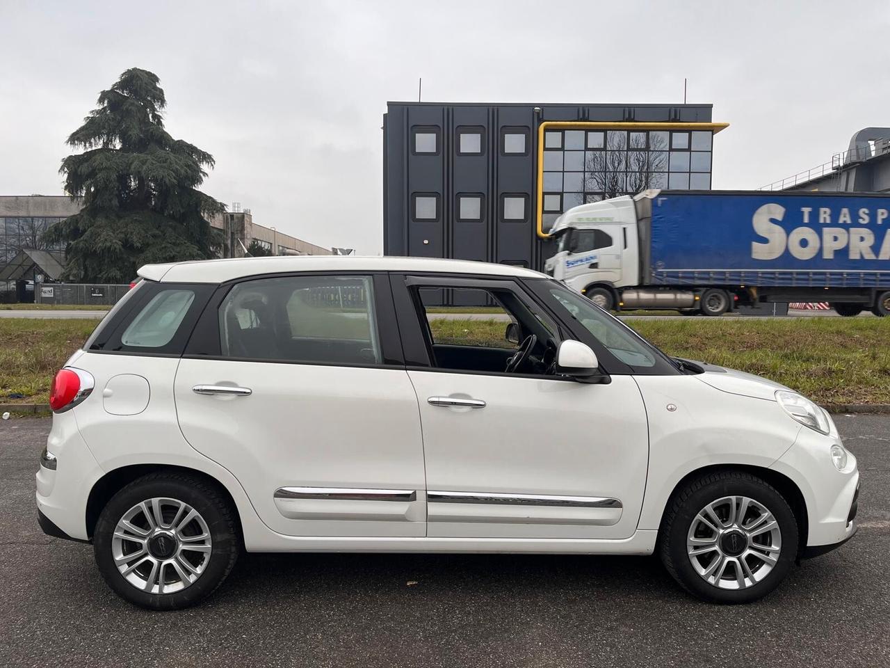 Fiat 500L 1.6 Multijet 120 CV Lounge EURO6B