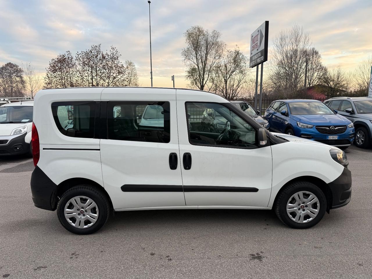 Fiat Doblo SOLI 39 MILA KM N1 Autocarro 5 POSTI