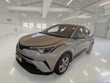TOYOTA C-HR 1.8H 98CV E-CVT Business