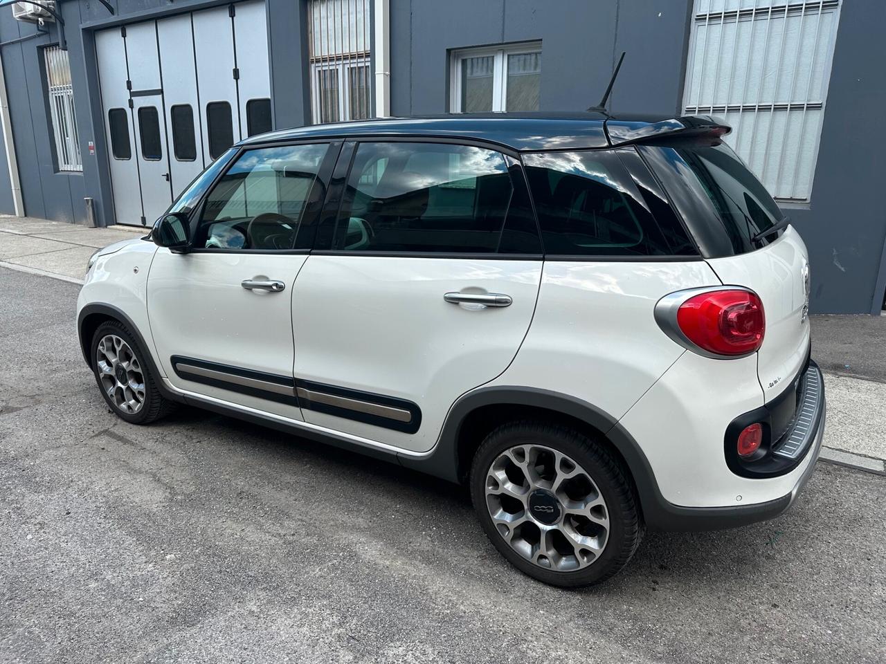 Fiat 500L 1.6 Multijet 120 CV Trekking*EURO5*NAVI*CERCHI