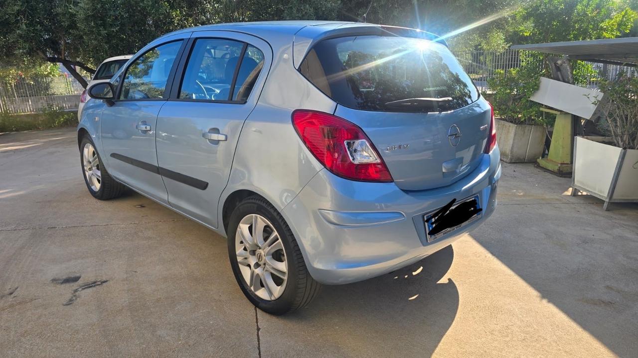 Opel Corsa 1.7 CDTI 130CV 5 porte Cosmo