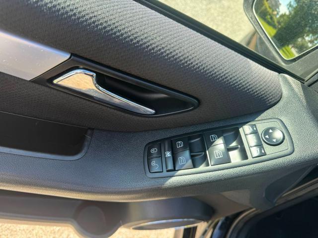 MERCEDES-BENZ B 200 CDI Sport