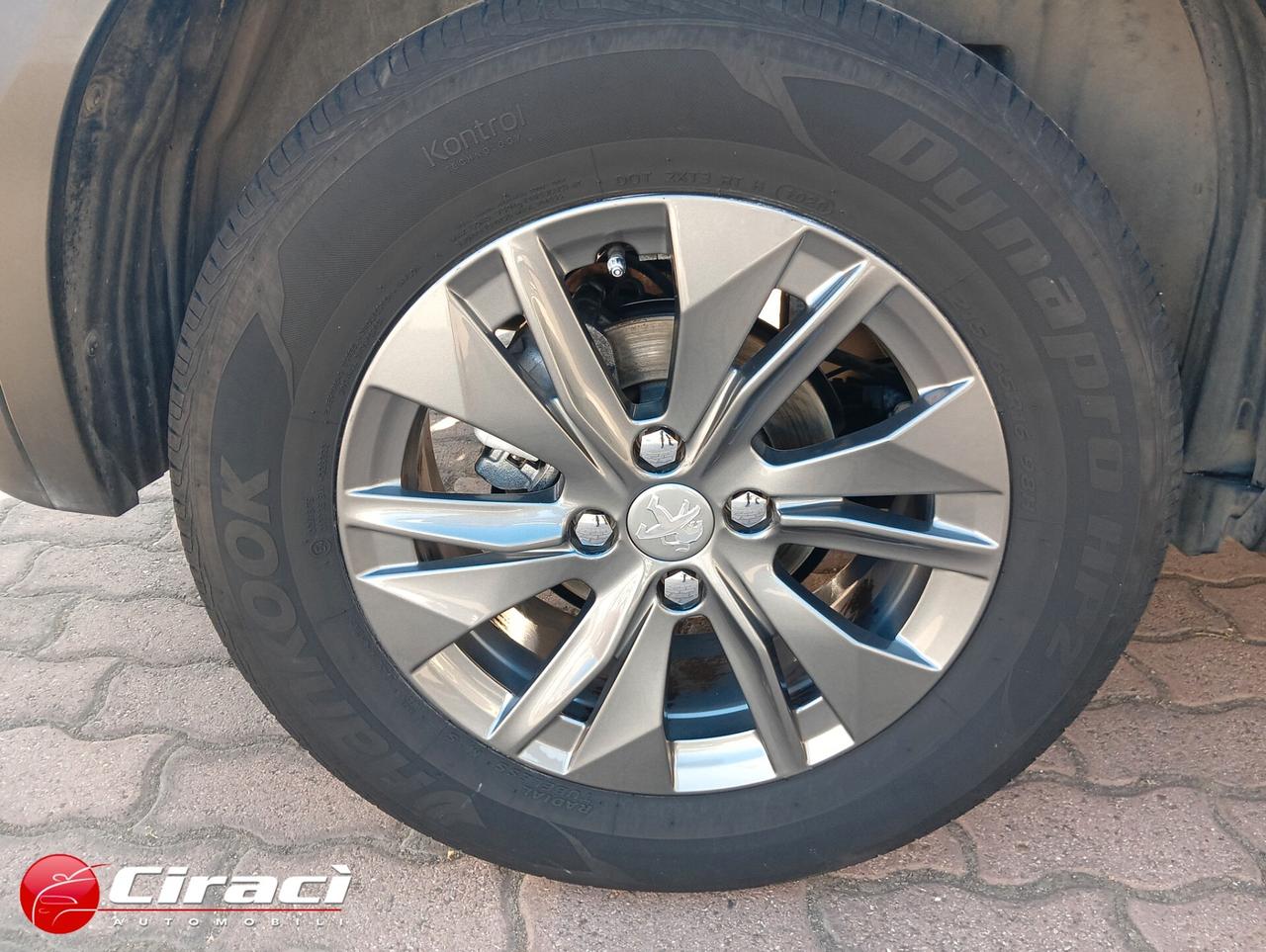 Peugeot 2008 PureTech 100 Active Pack