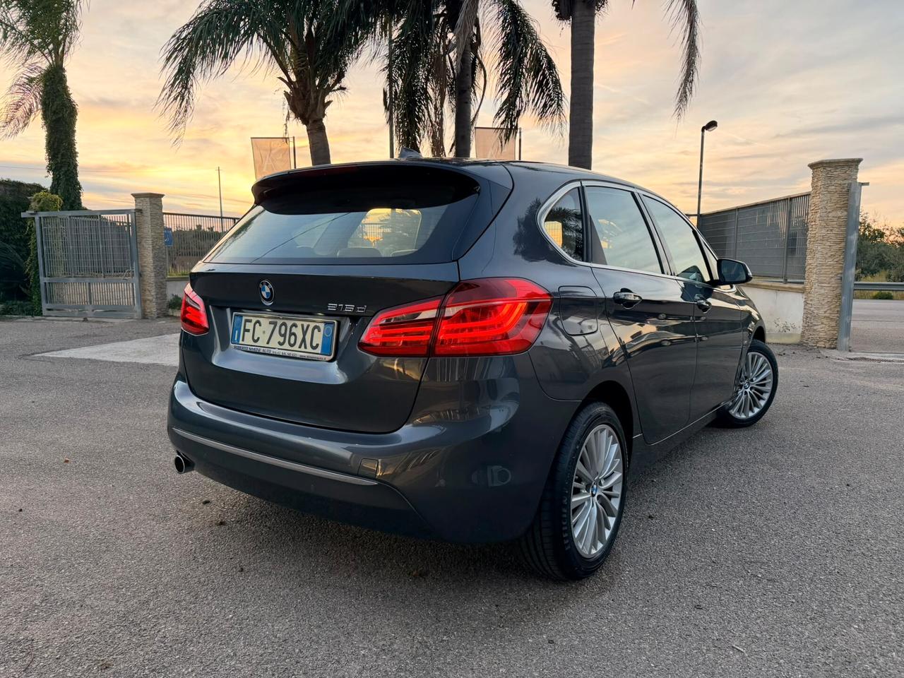 Bmw 216d Active Tourer Luxury Pelle/Led