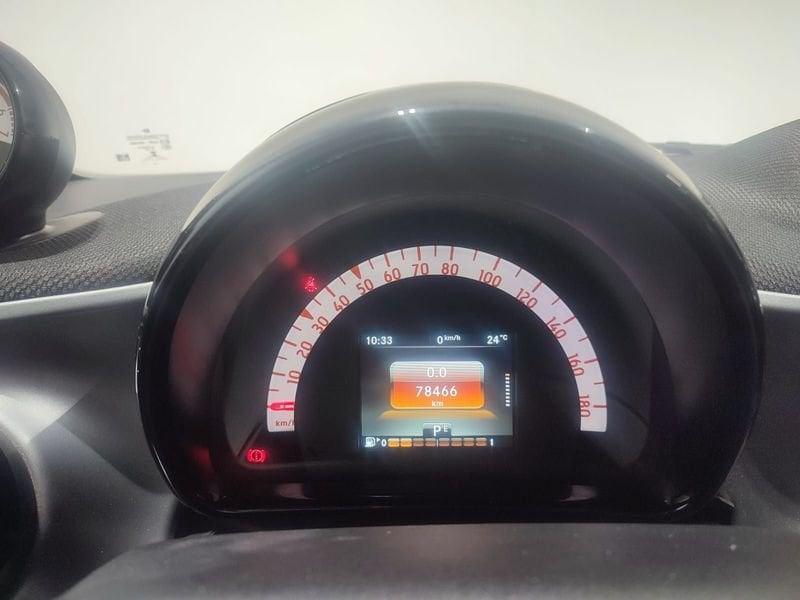 smart fortwo 90 0.9 Turbo twinamic JBL