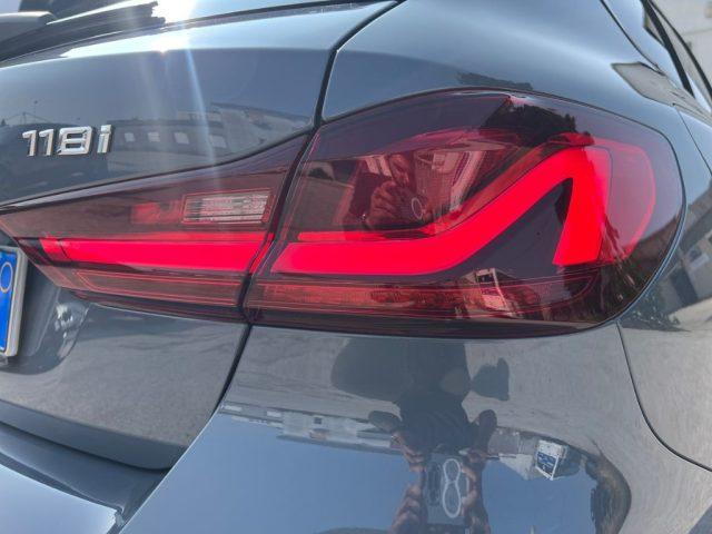 BMW 118 i 5p. Msport