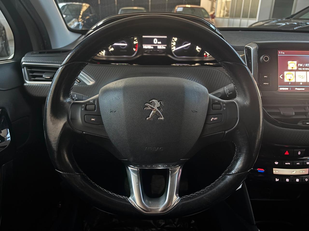 Peugeot 208 PureTech 82 5p. GPL Allure