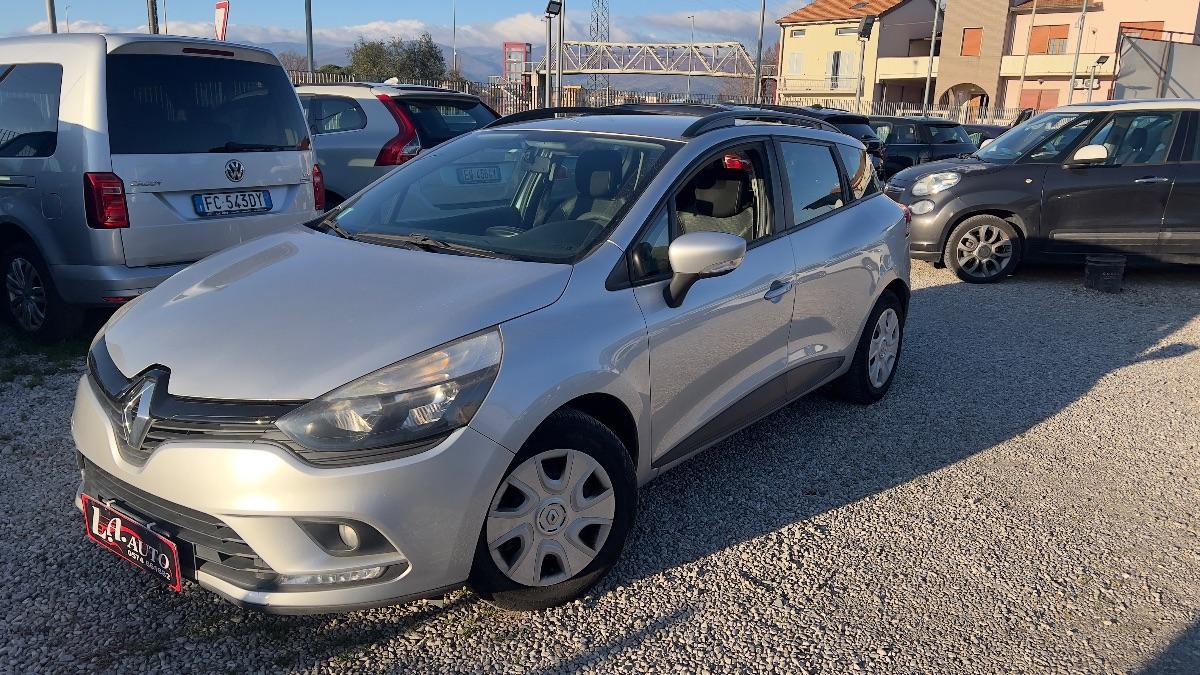 RENAULT - Clio Sporter Sporter 1.2 16v Life 75cv