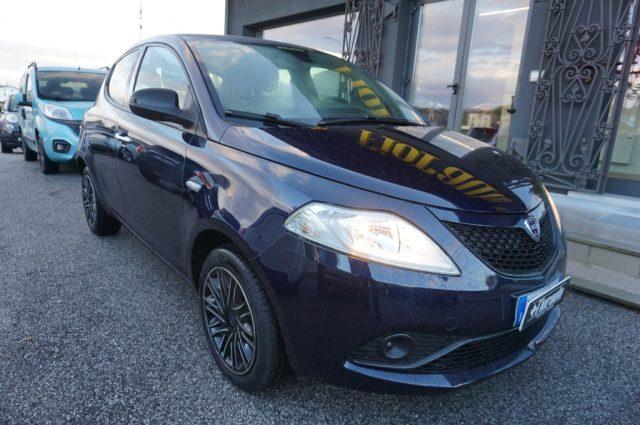 LANCIA Ypsilon 1.2 69 CV 5 porte Gold X NEOPATENTATI