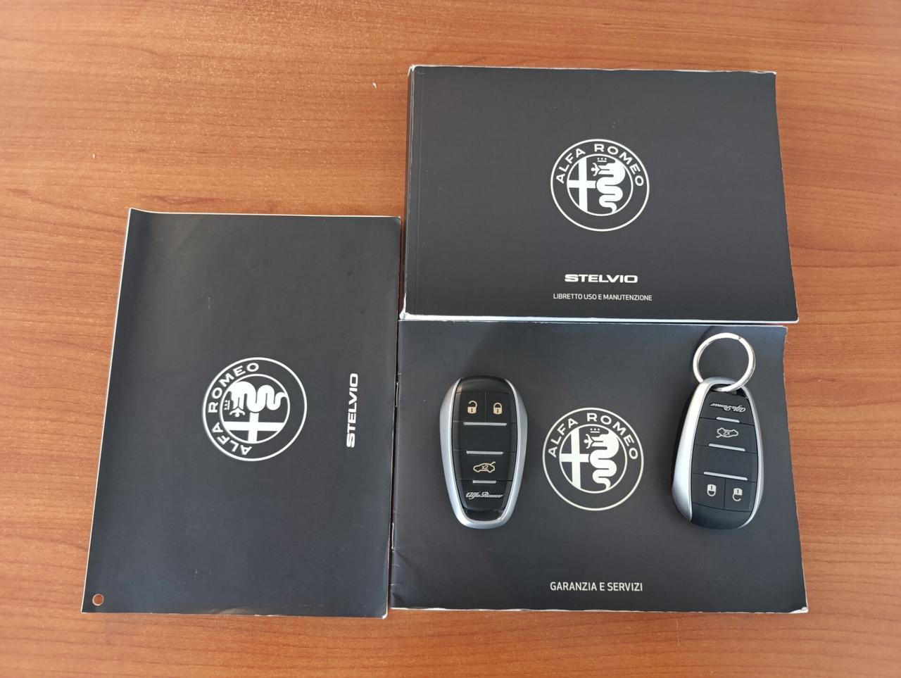 Alfa Romeo Stelvio 2.2 Turbodiesel 160 CV AT8 RWD Business