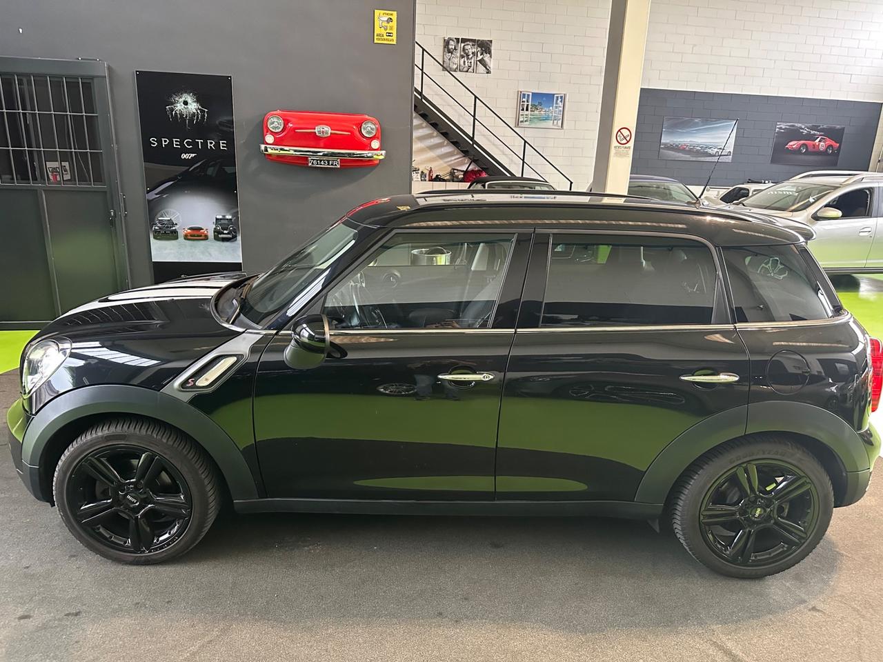 Mini Cooper SD Countryman 2.0d 143cv PELLE-CERCHI 18-XENON