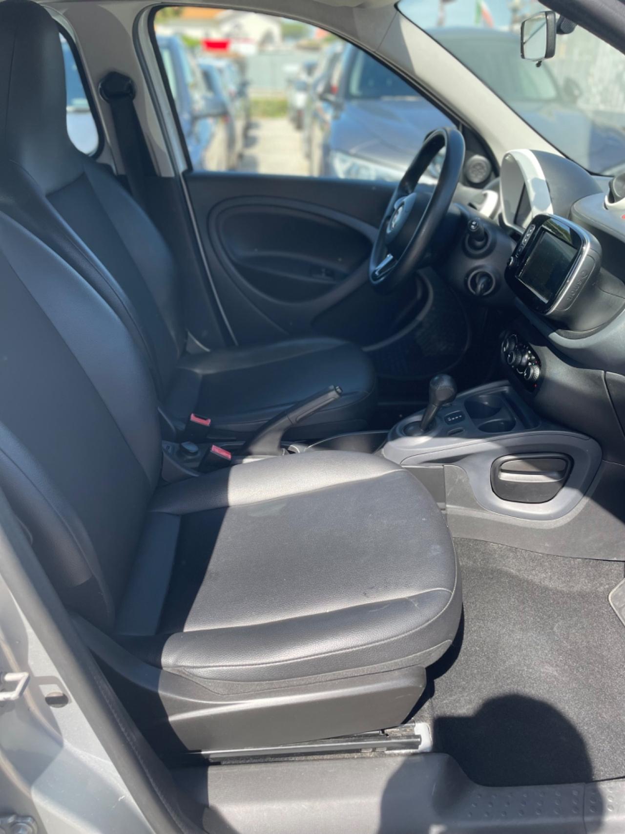 Smart ForFour 70 1.0 twinamic Youngster