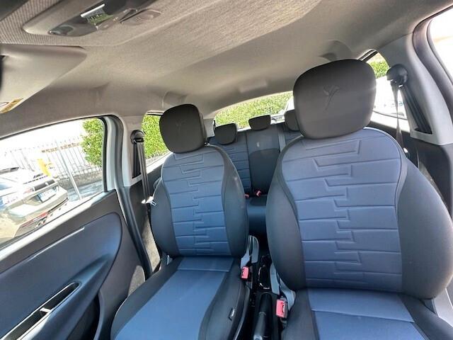 Lancia Ypsilon 1.0 FireFly 5 porte S&S Hybrid Gold