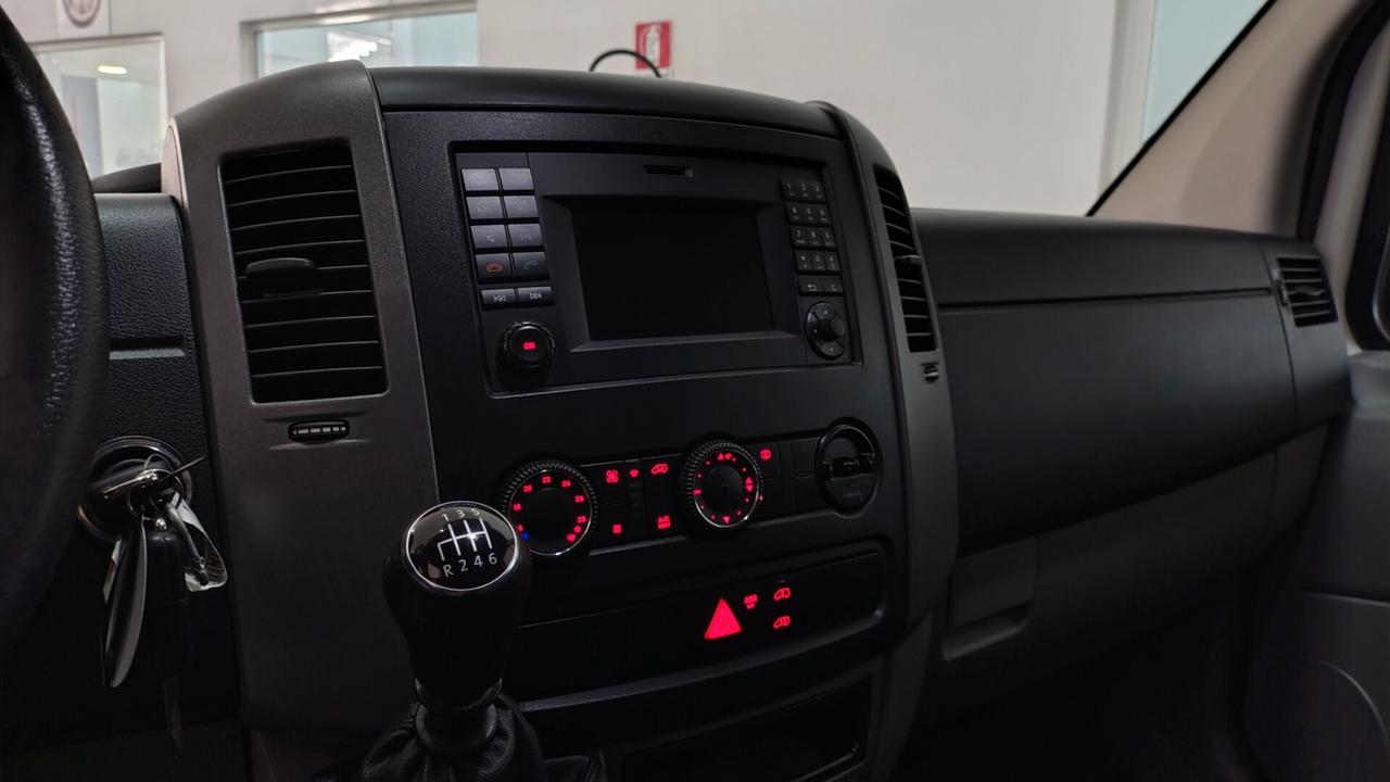 Volkswagen Crafter 2.0 TDI