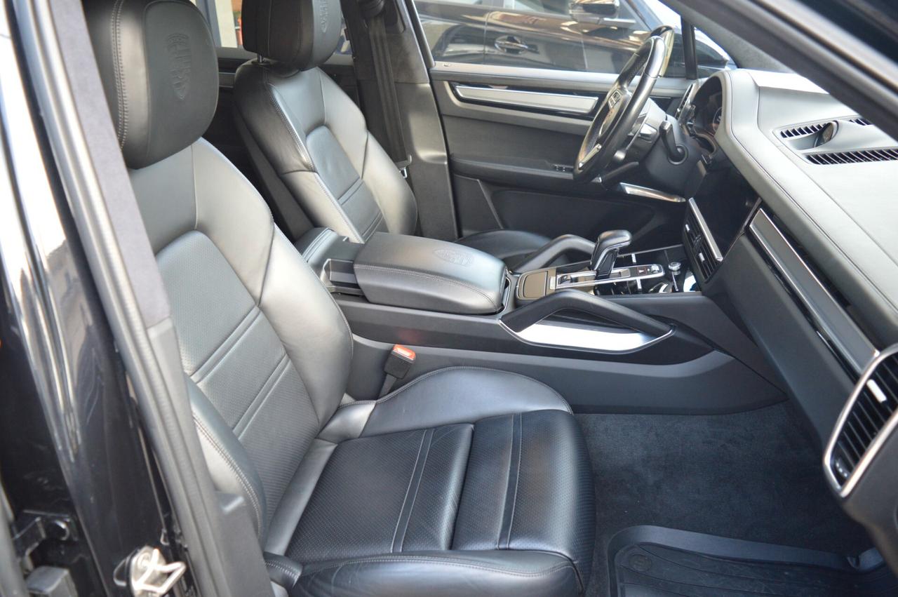 Porsche Cayenne 4.0 V8 Turbo